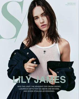 Lily James / lillyjames / lilyjamesofficial nude photo #0530