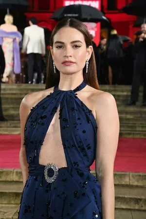 Lily James / lillyjames / lilyjamesofficial nude photo #0565