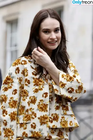 Lily James / lillyjames / lilyjamesofficial nude photo #0648