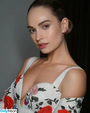 Lily James / lillyjames / lilyjamesofficial nude photo #0740