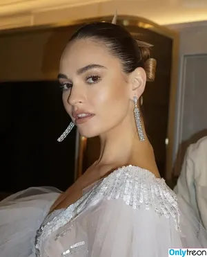 Lily James / lillyjames / lilyjamesofficial nude photo #0792