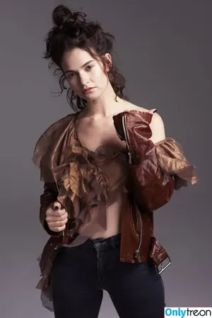 Lily James / lillyjames / lilyjamesofficial nude photo #0881