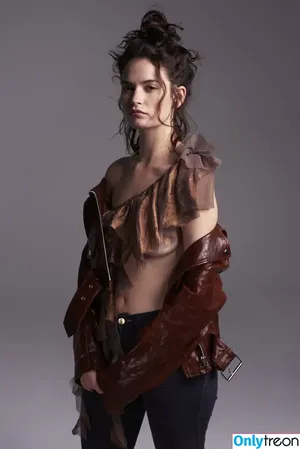 Lily James / lillyjames / lilyjamesofficial nude photo #0912