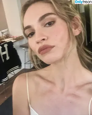 Lily James / lillyjames / lilyjamesofficial nude photo #0956