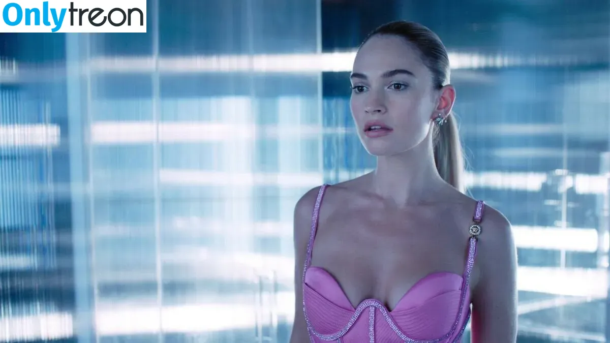 Lily James голая photo #0492 (lillyjames / lilyjamesofficial)
