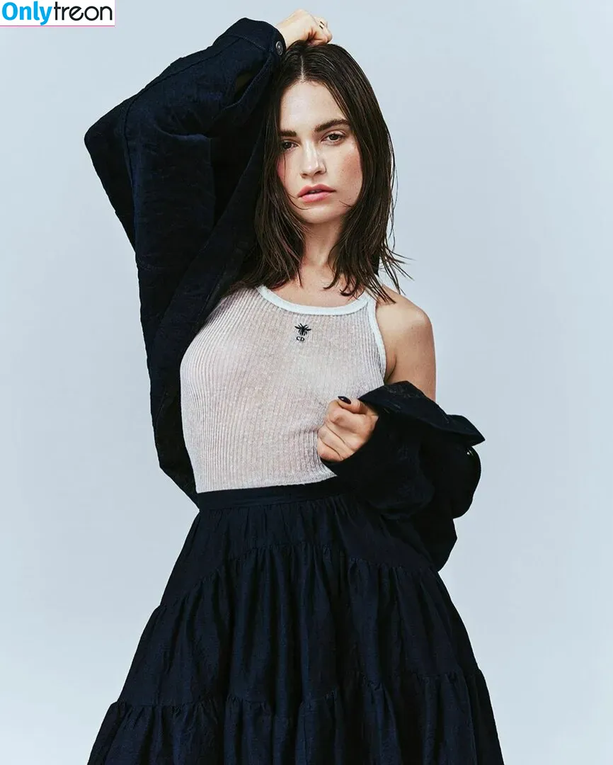 Lily James голая photo #0521 (lillyjames / lilyjamesofficial)