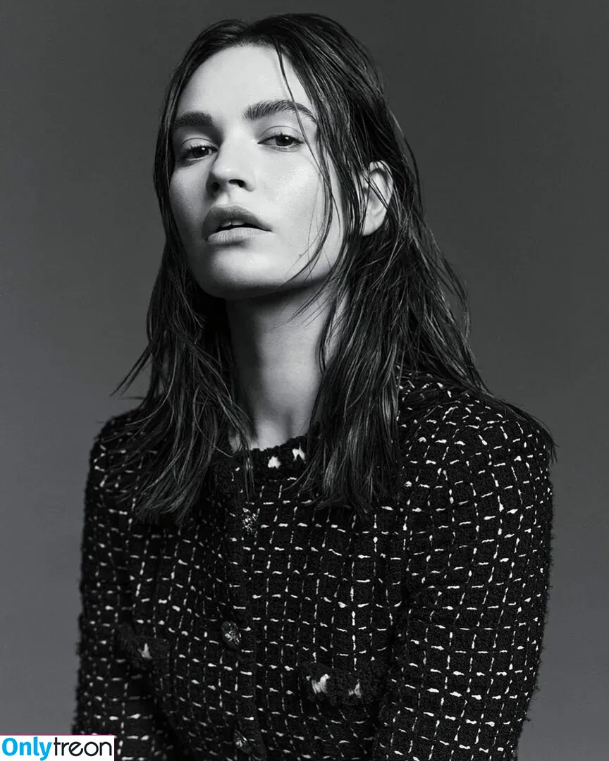 Lily James голая photo #0523 (lillyjames / lilyjamesofficial)