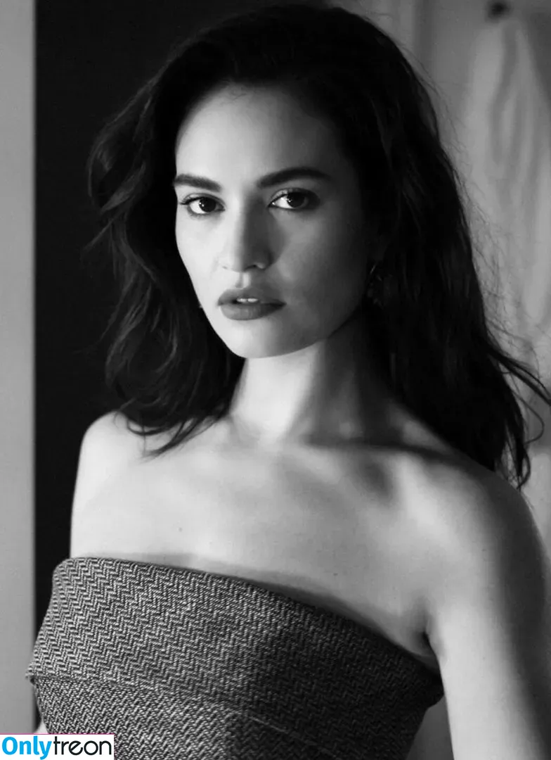 Lily James nude photo #0579 (lillyjames / lilyjamesofficial)