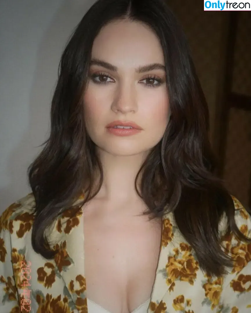 Lily James голая photo #0656 (lillyjames / lilyjamesofficial)