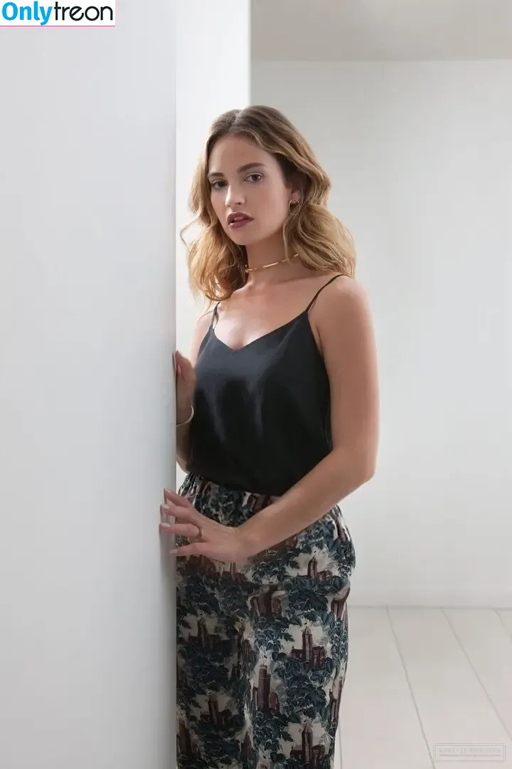 Lily James nude photo #0829 (lillyjames / lilyjamesofficial)
