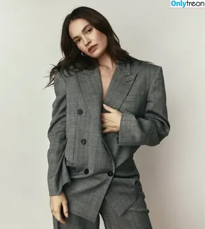 Lily James / lillyjames / lilyjamesofficial фото голая #1585