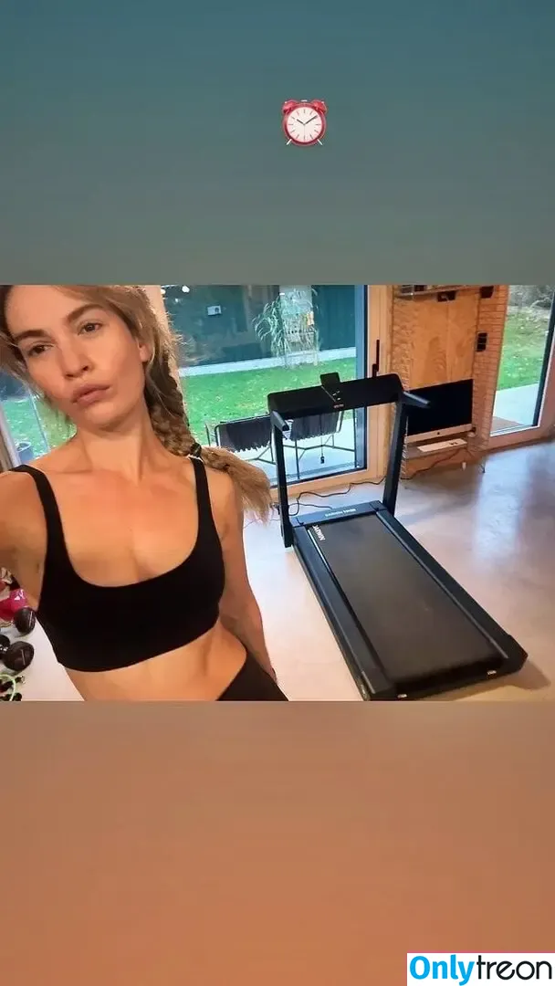 Lily James nude photo #1058 (lillyjames / lilyjamesofficial)