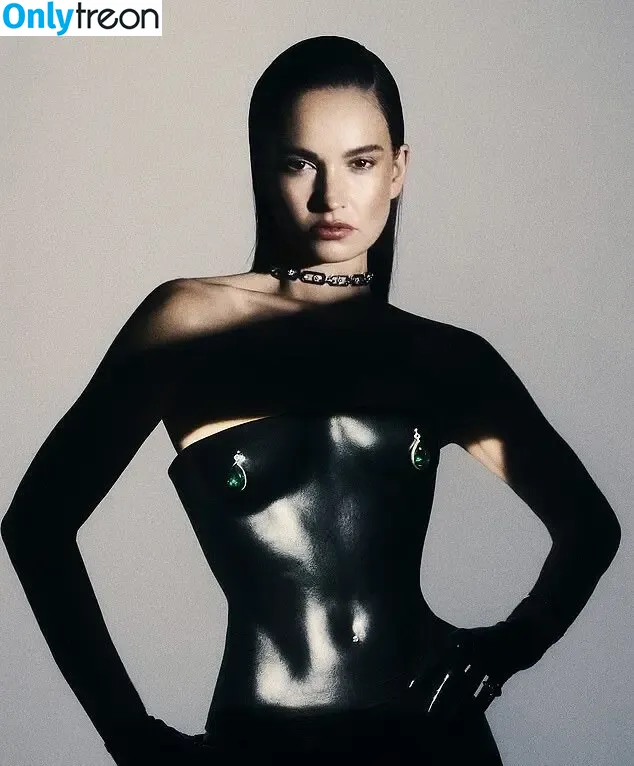 Lily James голая photo #1497 (lillyjames / lilyjamesofficial)