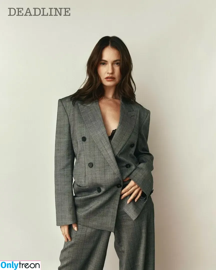 Lily James голая photo #1524 (lillyjames / lilyjamesofficial)