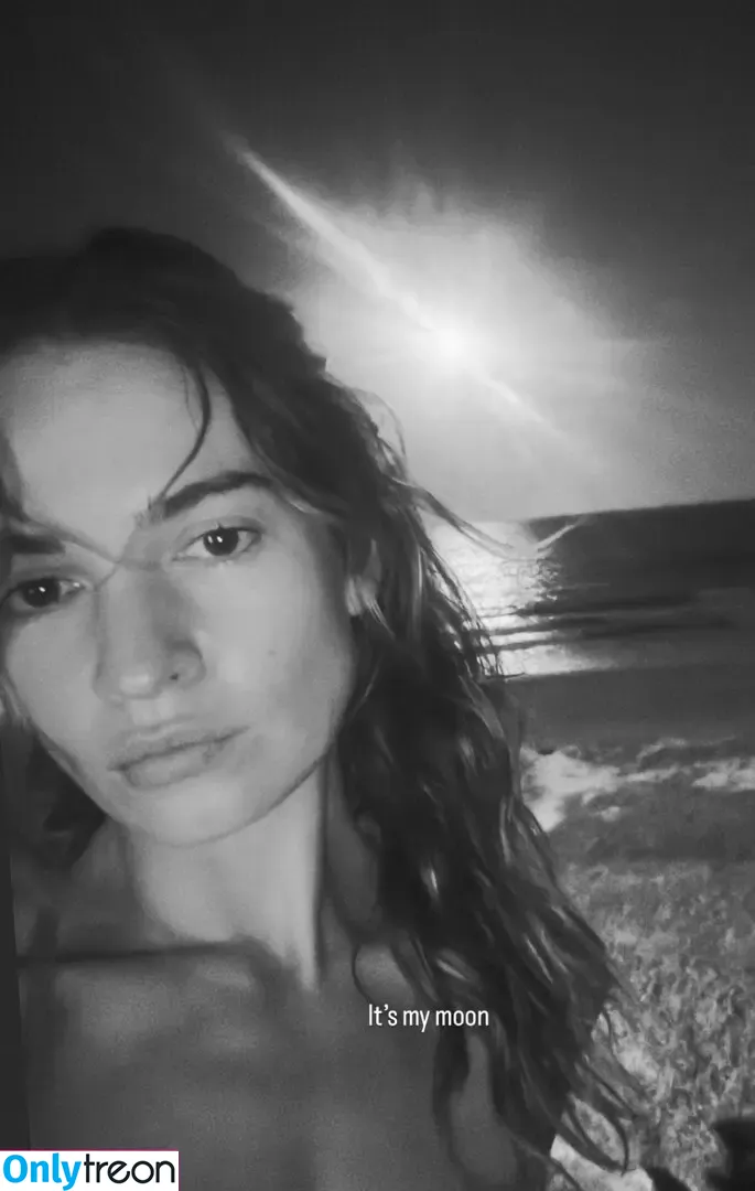 Lily James голая photo #1632 (lillyjames / lilyjamesofficial)