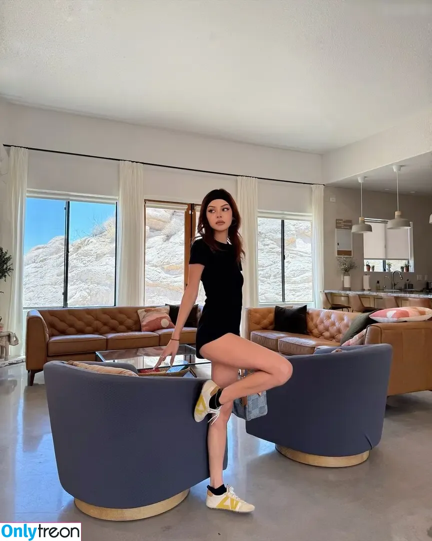 Lily May Mac nude photo #0098 (lilymay08077 / lilymaymac)