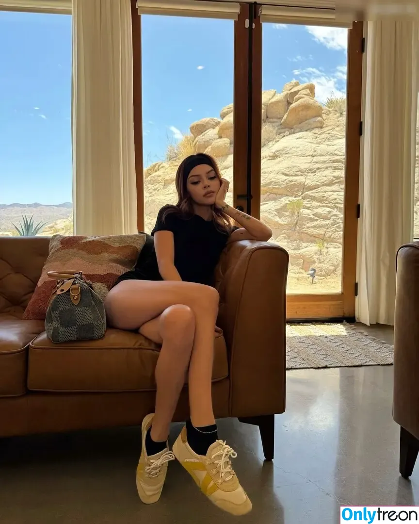 Lily May Mac nude photo #0099 (lilymay08077 / lilymaymac)