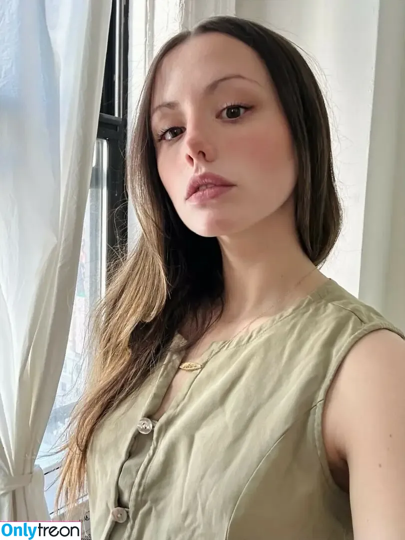 Lily Mo Sheen голая photo #0032 (lily_sheen)