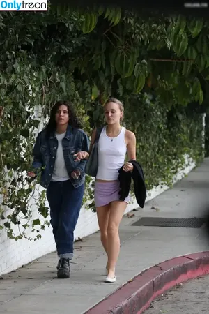 Lily-Rose Depp / Lily Rose Depp / lilyrose_depp / lilyrosemeldepp фото голая #0175