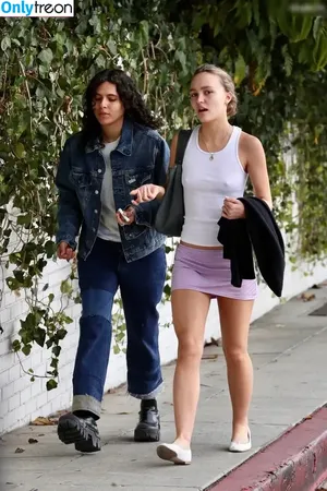 Lily-Rose Depp / Lily Rose Depp / lilyrose_depp / lilyrosemeldepp фото голая #0181