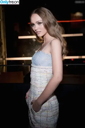 Lily-Rose Depp / Lily Rose Depp / lilyrose_depp / lilyrosemeldepp фото голая #0188