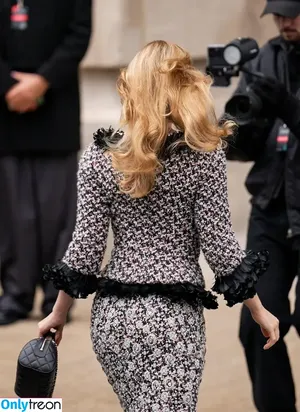 Lily-Rose Depp / Lily Rose Depp / lilyrose_depp / lilyrosemeldepp фото голая #0388