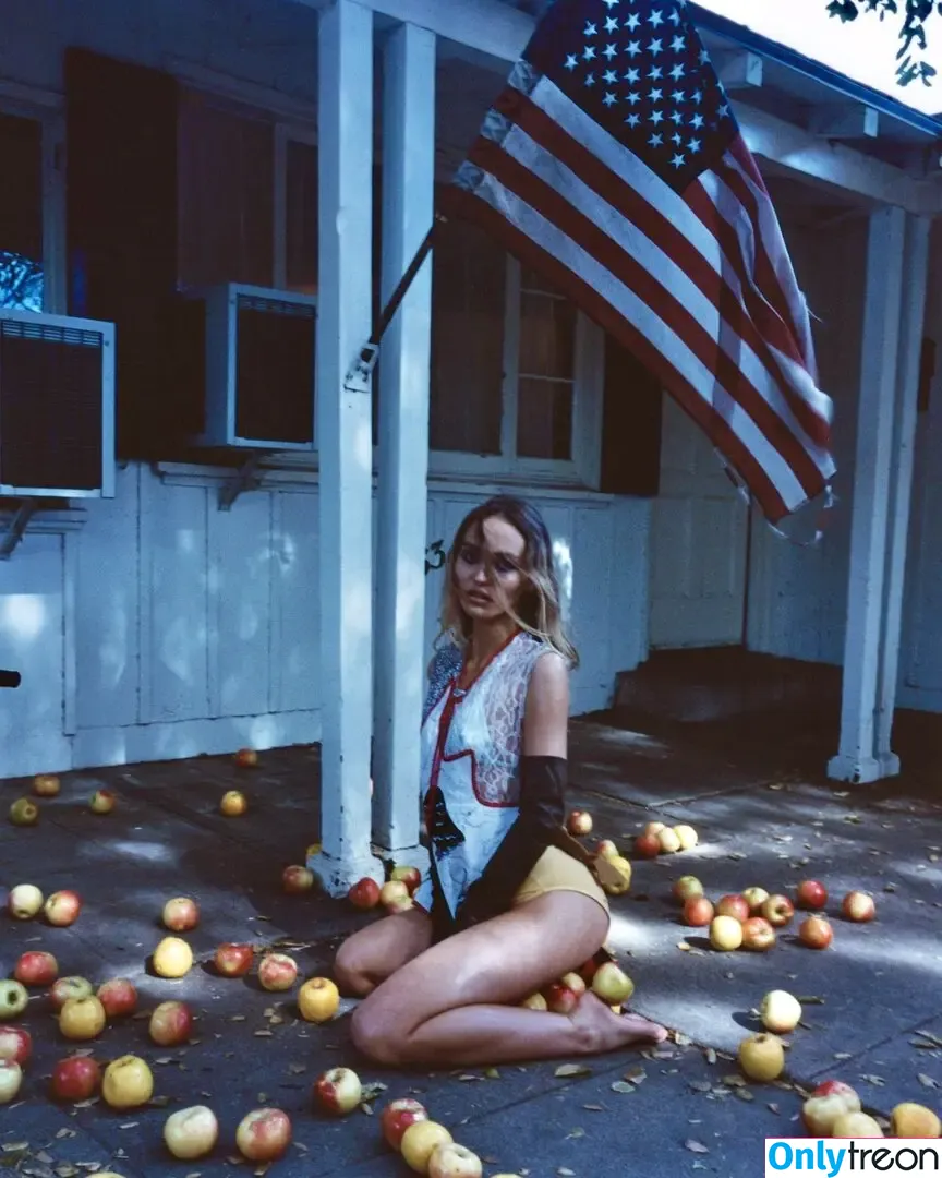 Lily-Rose Depp голая photo #0047 (Lily Rose Depp / lilyrose_depp / lilyrosemeldepp)