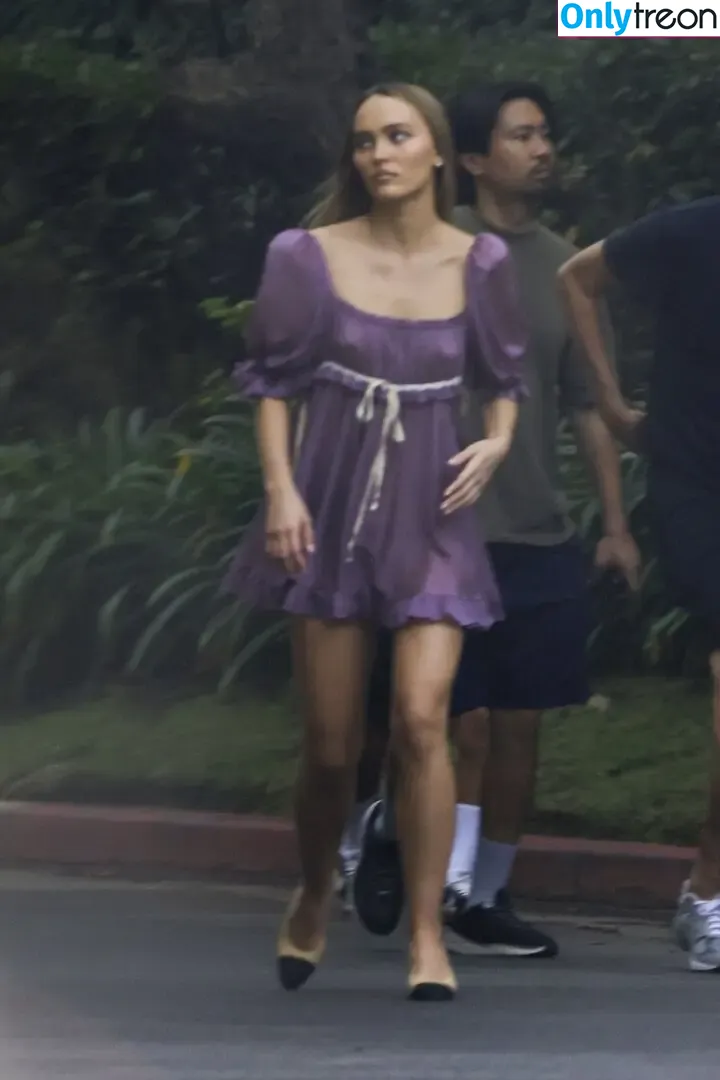 Lily-Rose Depp голая photo #0080 (Lily Rose Depp / lilyrose_depp / lilyrosemeldepp)
