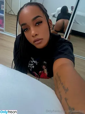 Lily Starfire / lily.starfire / lilystarfire.tv nude photo #0413