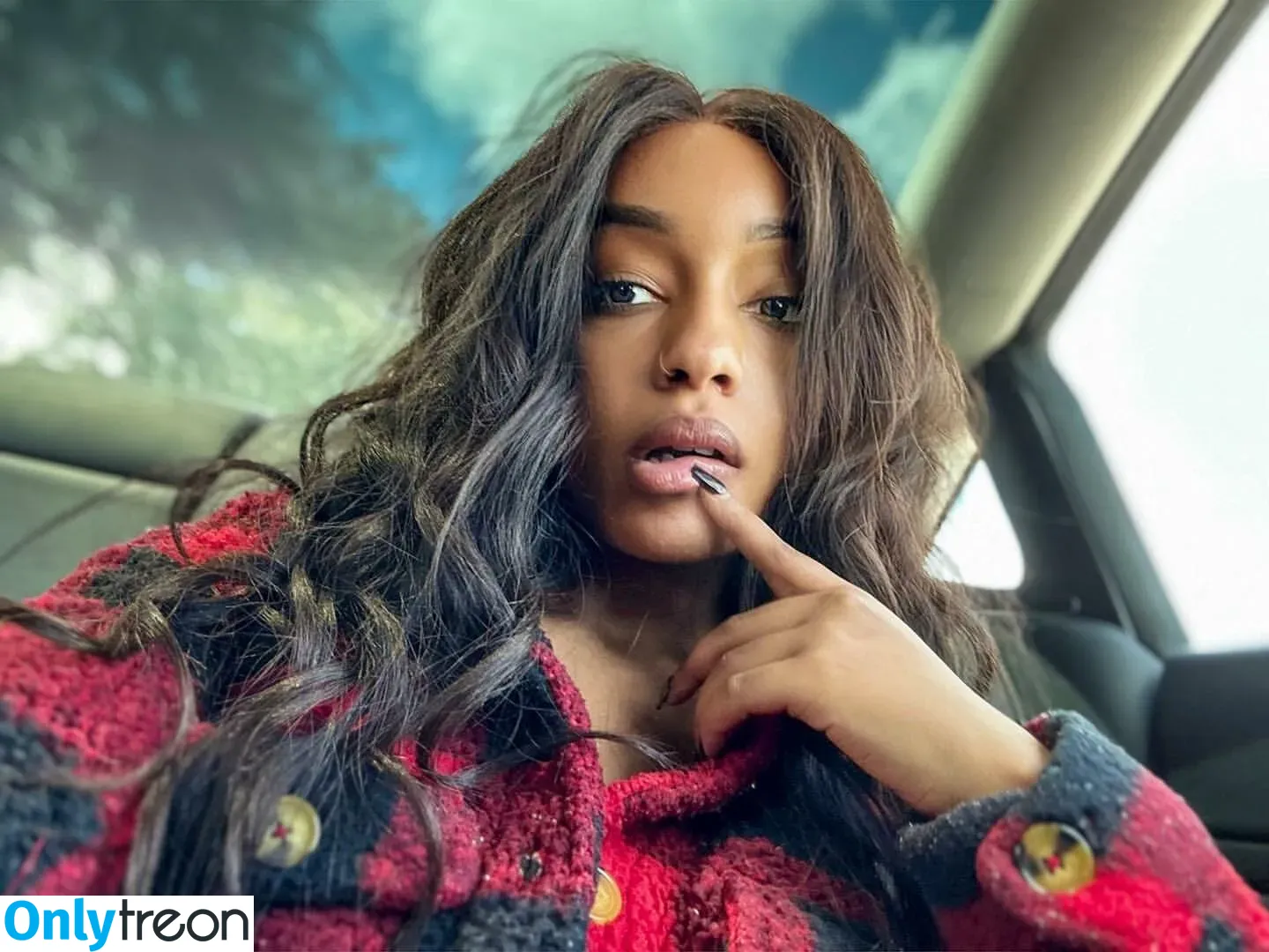 Lily Starfire голая photo #0006 (lily.starfire)