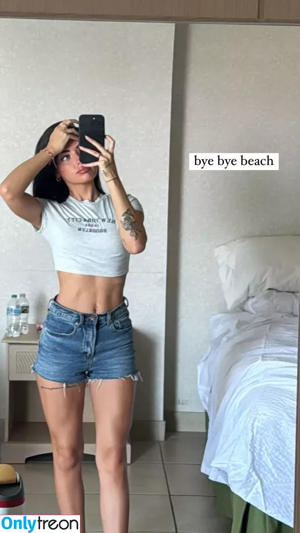 Lily Weber голая photo #0074 (itslily.w)