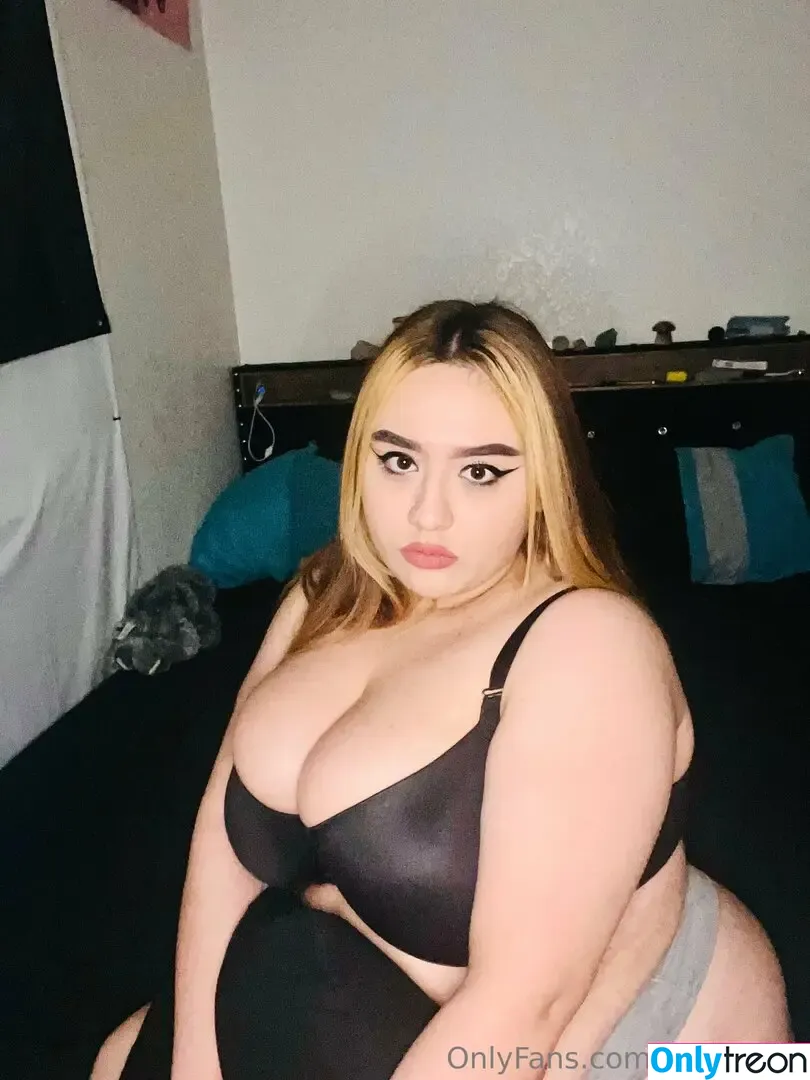 lilyanneee nude photo #0046 (lilyanneee)