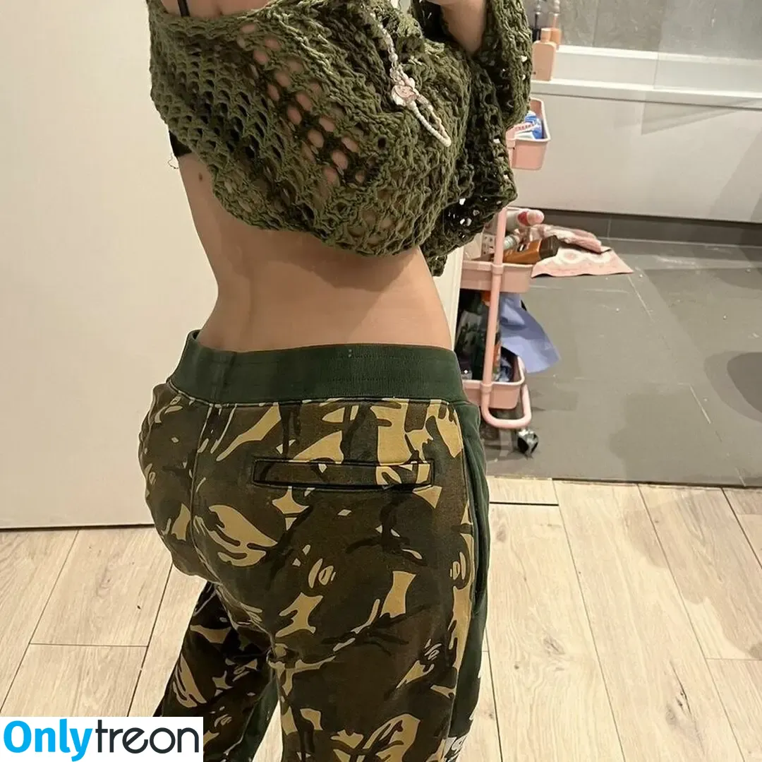 lilyberman nude photo #0017 (bigbearman)