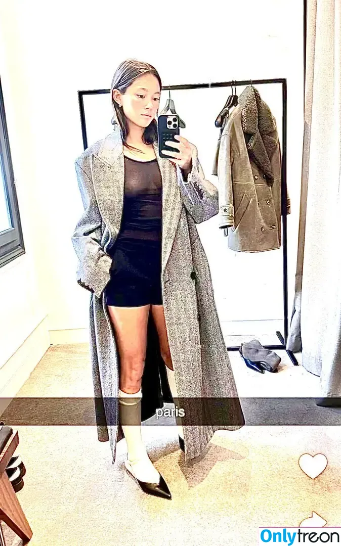 Lilychee голая photo #1730 (Lilychee)