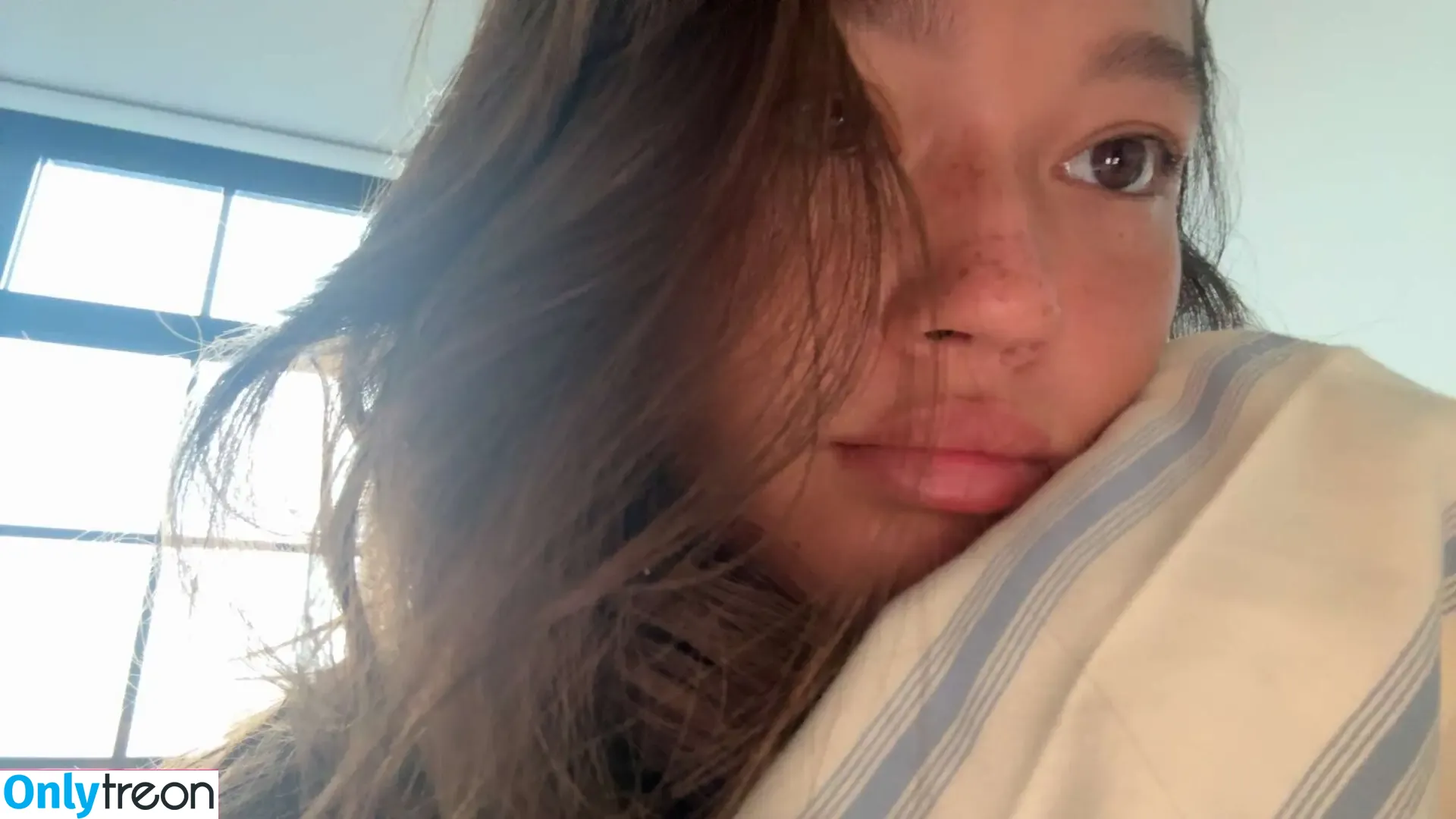 Lilychee nude photo #1914 (Lilychee)