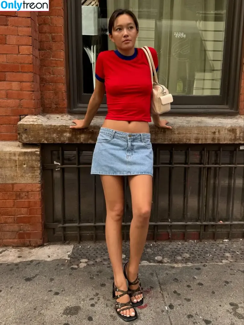 Lilychee nude photo #1968 (Lilychee)