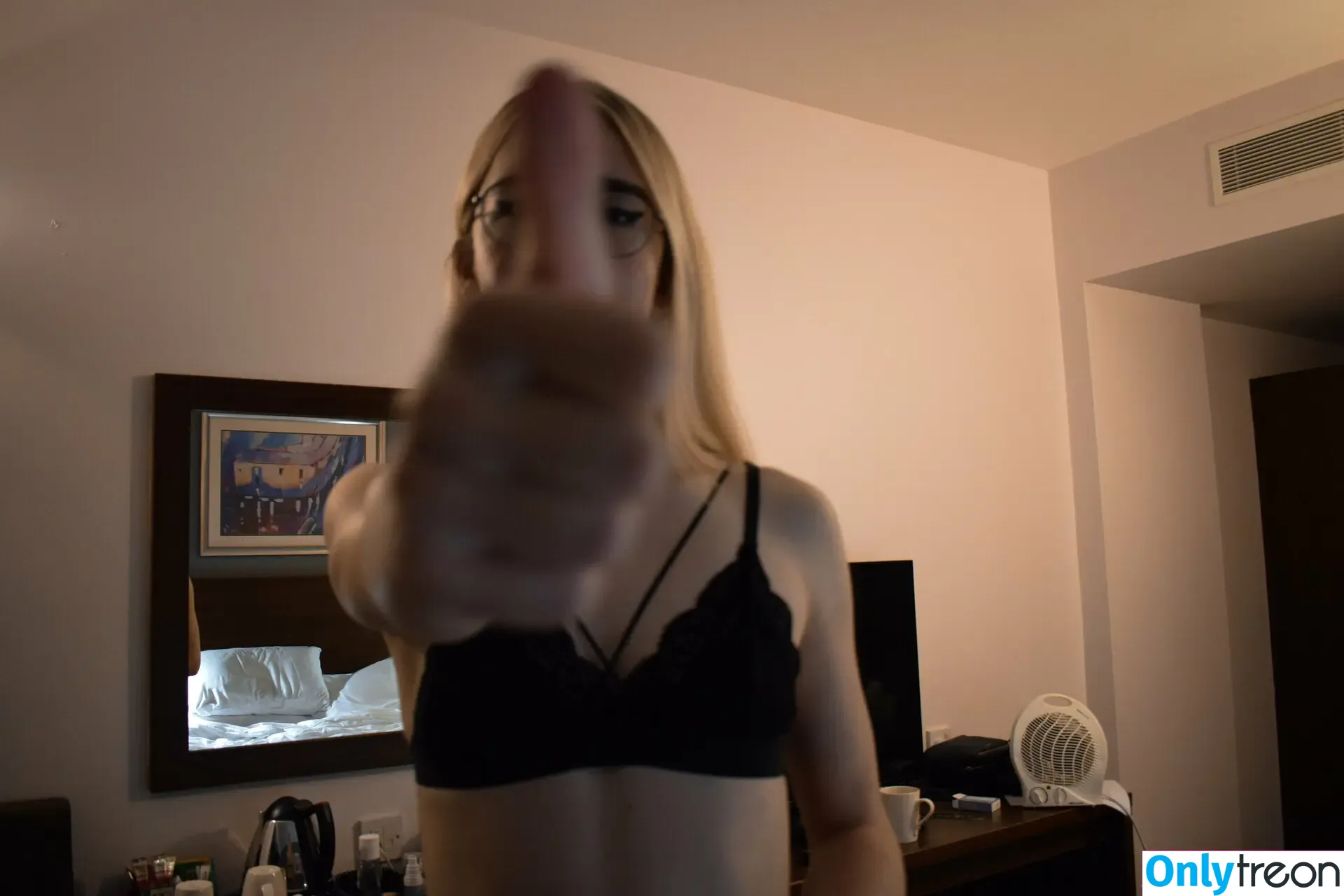 lilychoccy nude photo #0022 (lilychocky)