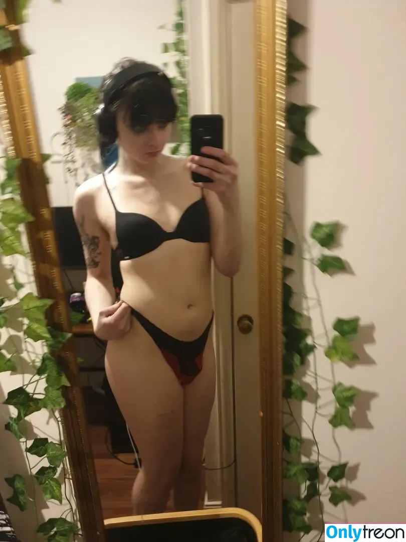 lilychoccy голая photo #0051 (lilychocky)