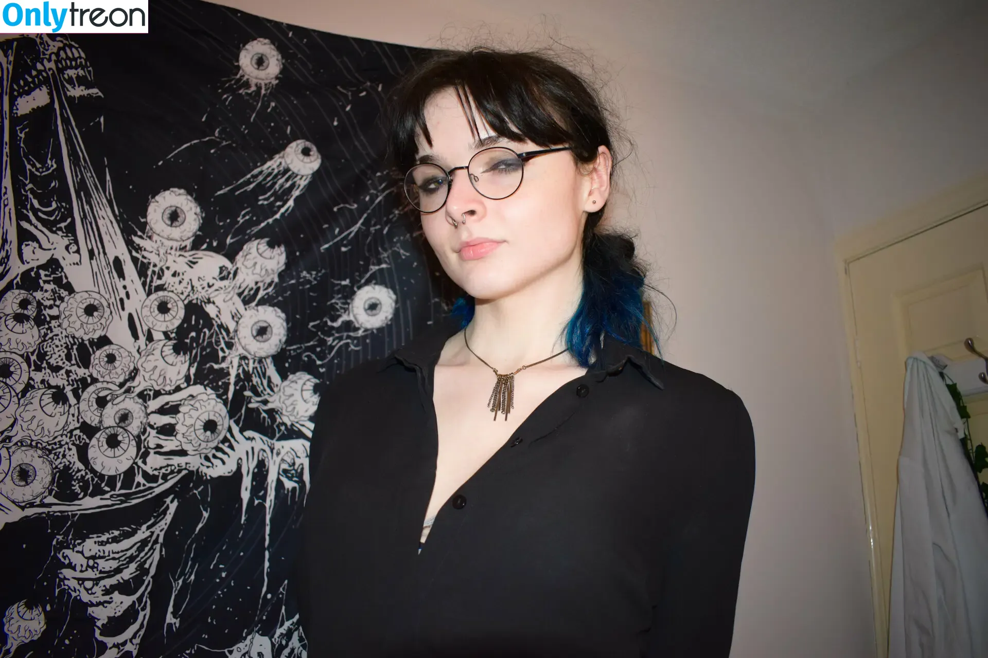 lilychoccy nude photo #0059 (lilychocky)
