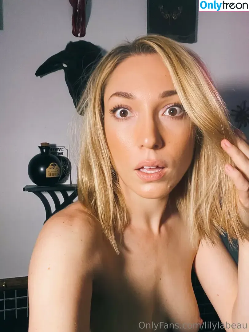 lilylabeau nude photo #0115 (lilylabeau)