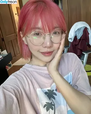 LilyPichu / onlysaber nude photo #0026