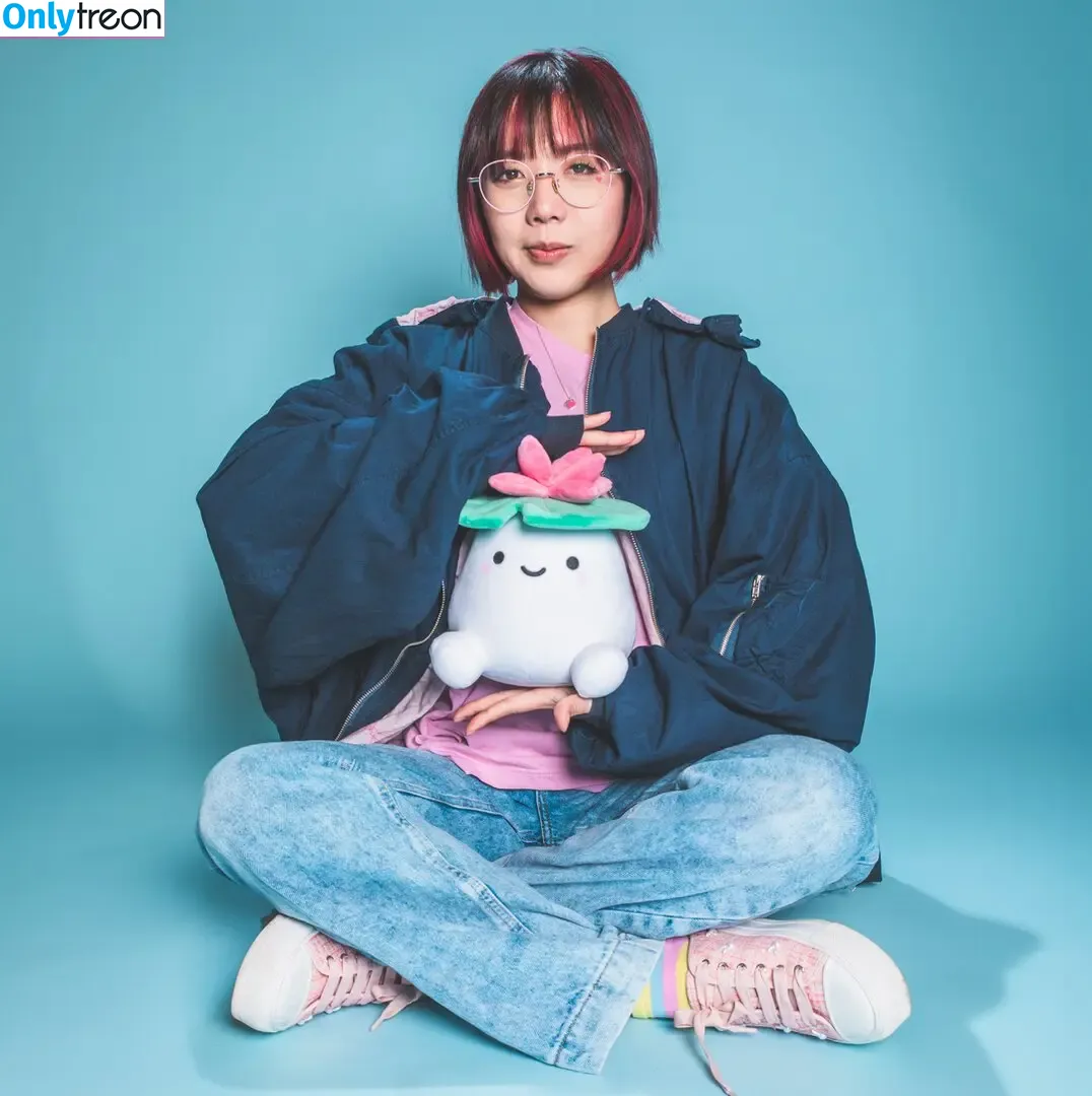 LilyPichu голая photo #0003 (onlysaber)