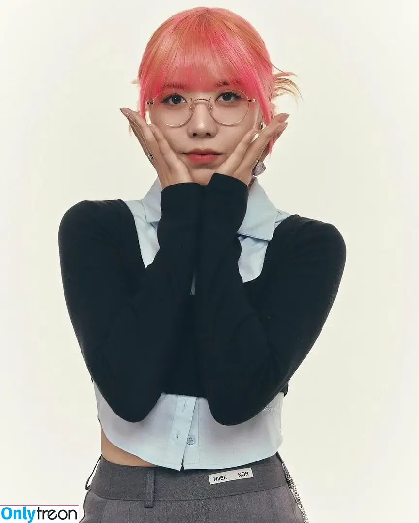 LilyPichu голая photo #0308 (onlysaber)
