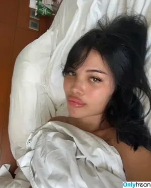  nude photo #0002