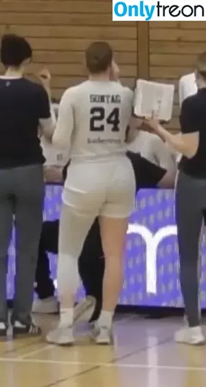 Lina Sontag / lina.sntg фото голая #0129