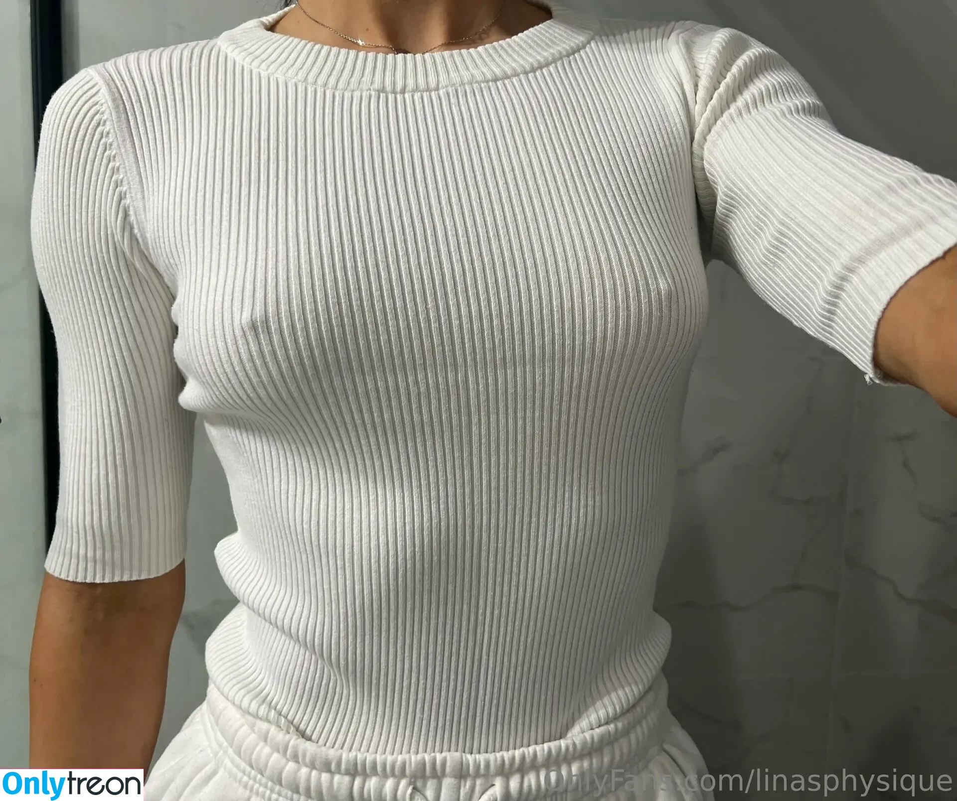 linasphysique голая photo #0098 (linasphysique)