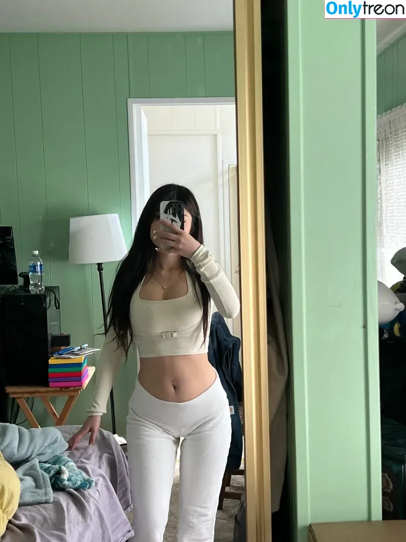 linawinaly nude photo #0123 (linaalovee7)