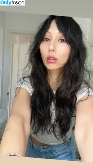 Linda Park / reallindapark nude photo #0125