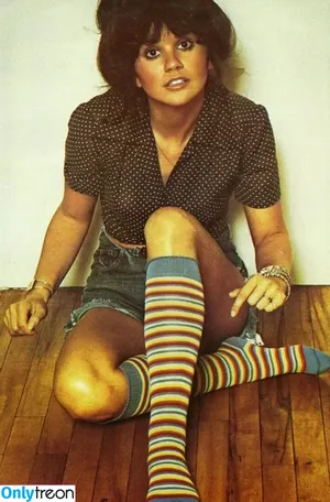 Linda Ronstadt / lindaronstadtmusic nude photo #0022