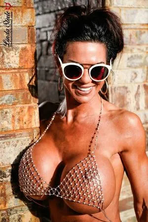 Linda Steele / dkwlinda / lindasteelewellness / steelelinda2022 nude photo #0412